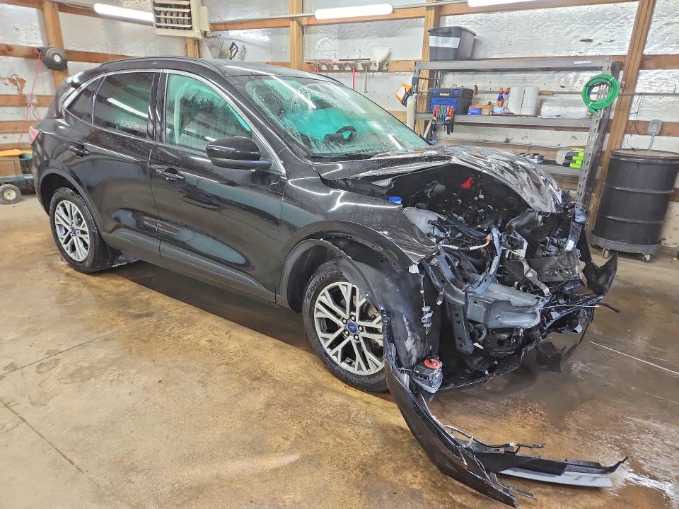 2022 Ford Escape მანქანა იყიდება აუქციონზე, vin: 1FMCU9H6XNUB35609, აუქციონის ნომერი: 76633945