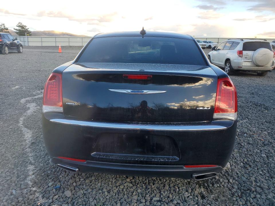 2018 Chrysler 300 მანქანა იყიდება აუქციონზე, vin: 2C3CCAKG3JH160556, აუქციონის ნომერი: 77533395