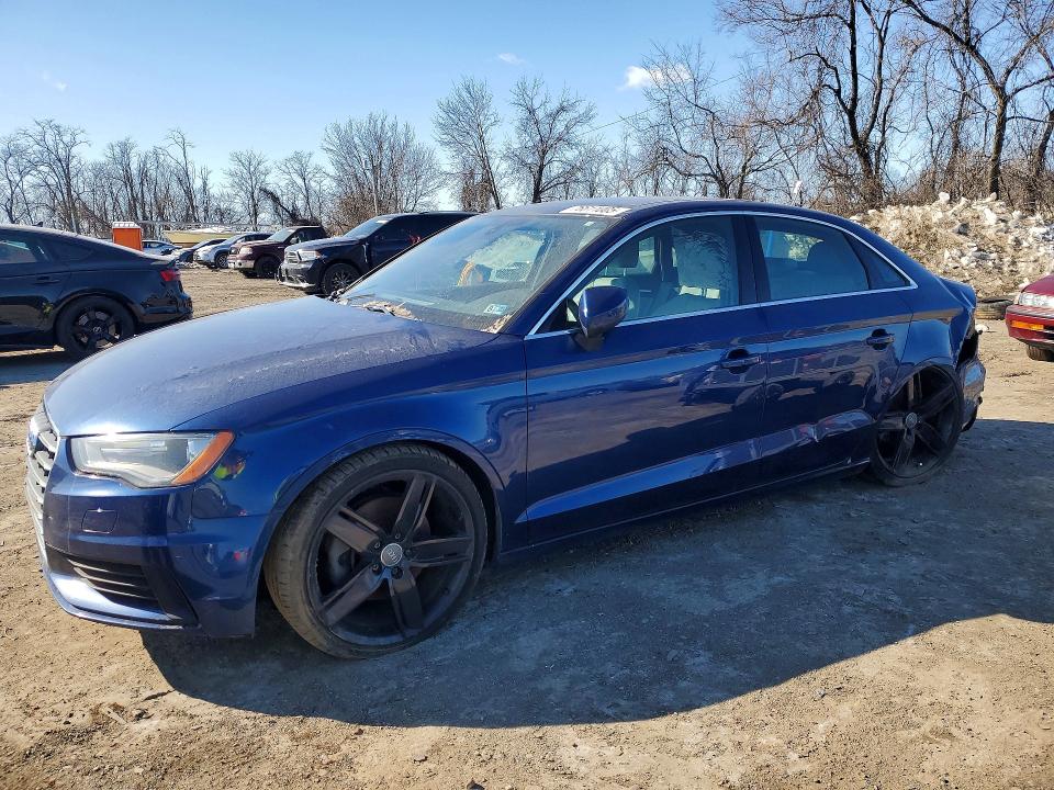 Продажа на аукционе авто 2015 Audi A3, vin: WAUCCGFF7F1023123, номер лота: 76611005