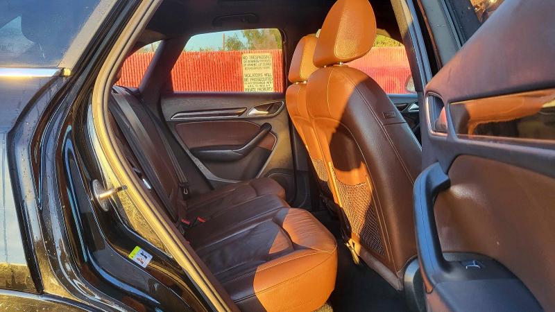 2017 Audi Q3 Premium მანქანა იყიდება აუქციონზე, vin: WA1HCCFS1HR005553, აუქციონის ნომერი: 76732115