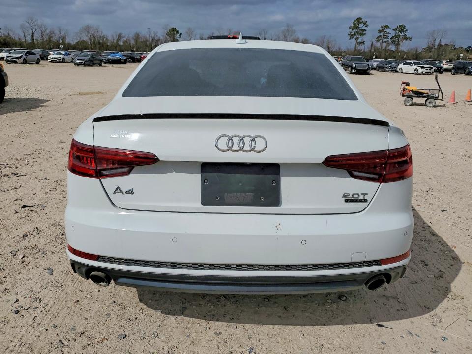 Продаж на аукціоні авто 2018 Audi A4, vin: WAUENAF44JA055499, номер лоту: 78686445