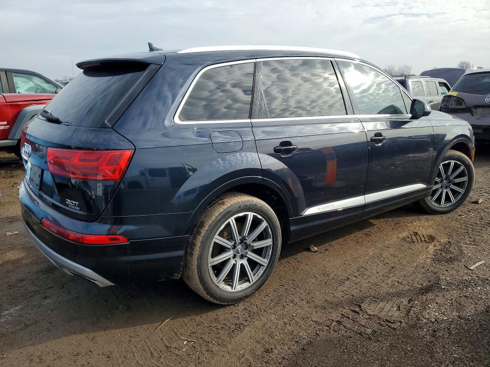 2017 Audi Q7 მანქანა იყიდება აუქციონზე, vin: WA1LAAF79HD051161, აუქციონის ნომერი: 77346975