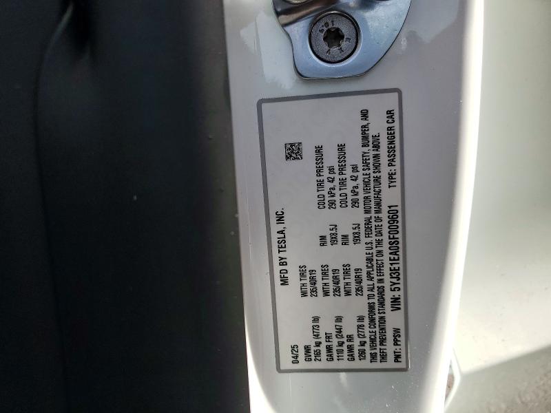2025 Tesla Model 3 მანქანა იყიდება აუქციონზე, vin: 5YJ3E1EA0SF009601, აუქციონის ნომერი: 78854485