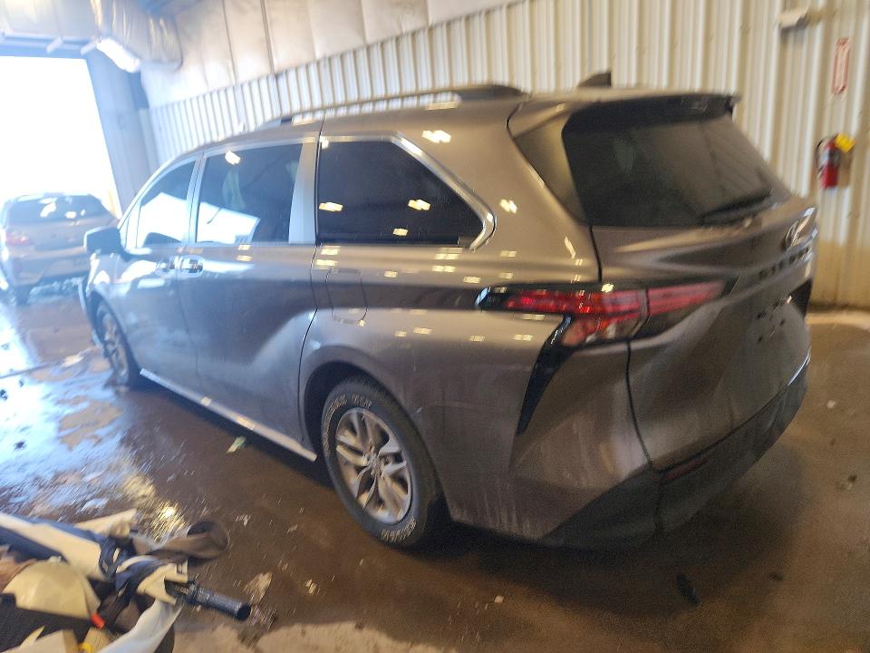 Продажа на аукционе авто 2022 Toyota Sienna, vin: 5TDYRKEC3NS103389, номер лота: 77670795