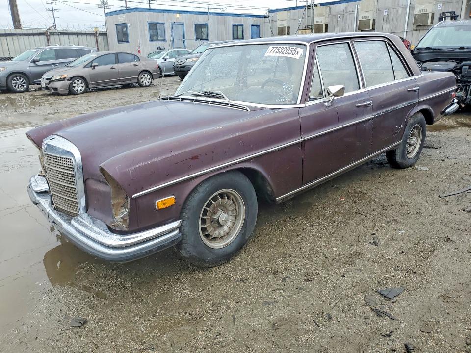 77532055 :رقم المزاد ، 10801812023868 vin ، 1969 Mercedes-benz 280 Se مزاد بيع