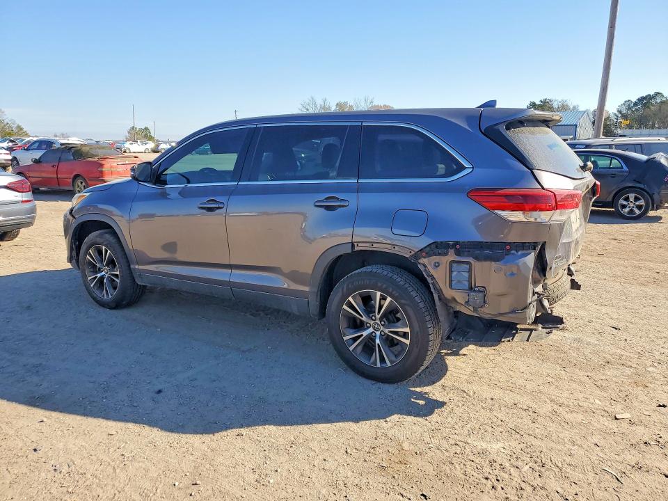 Продаж на аукціоні авто 2019 Toyota Highlander, vin: 5TDZZRFH1KS308518, номер лоту: 76199625