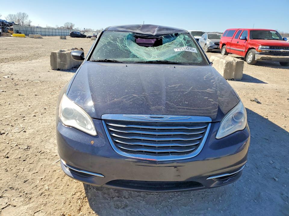 Auction sale of the 2014 Chrysler 200, vin: 1C3CCBBB9EN183928, lot number: 79524245