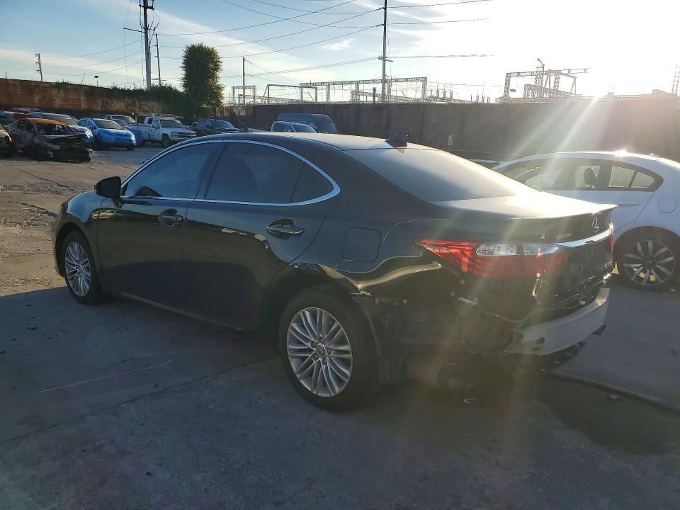 Aukcja sprzedaży 2015 Lexus Es 350, vin: JTHBK1GG4F2197018, numer aukcji: 77231655