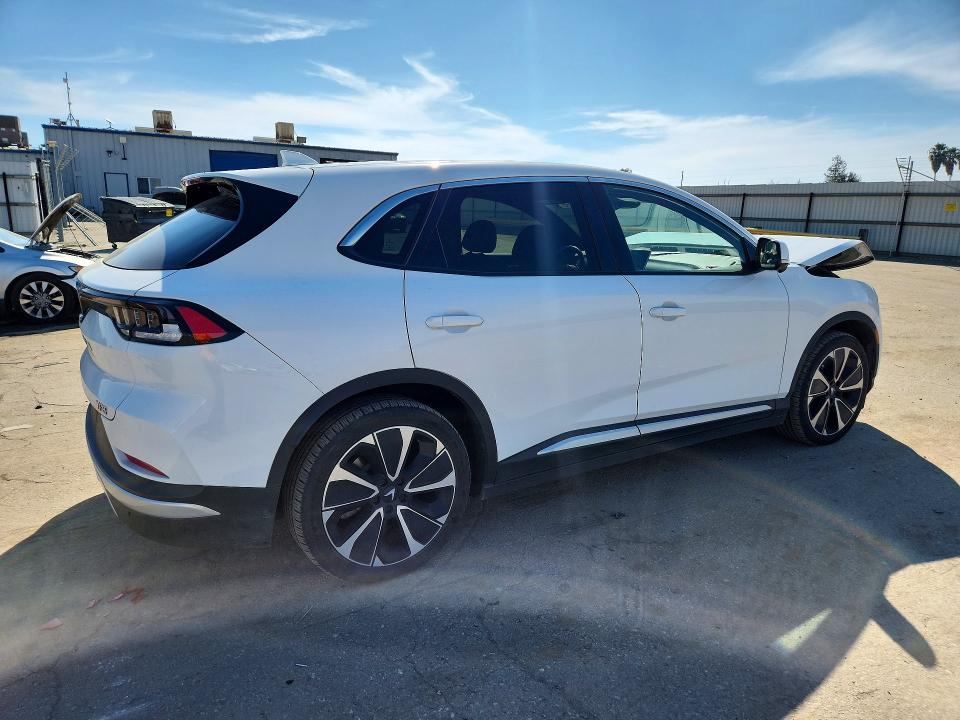 Продажа на аукционе авто 2023 Vinfast Trading And Production Vf 8, vin: RLLV1AFA3PH003419, номер лота: 78866875