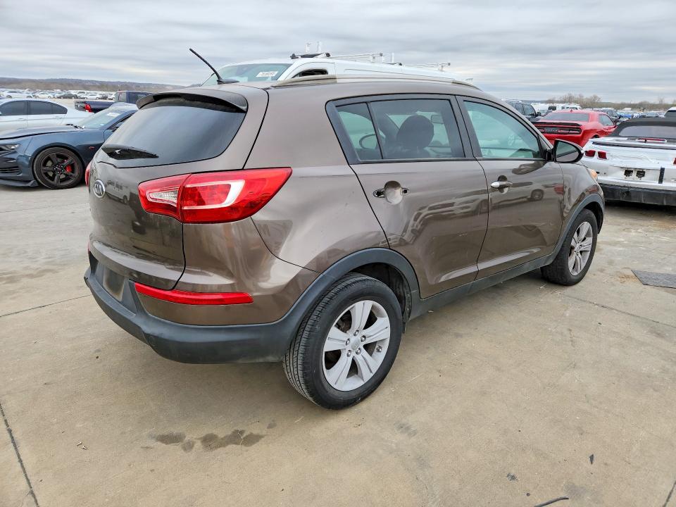 2011 Kia Sportage მანქანა იყიდება აუქციონზე, vin: KNDPB3A22B7034168, აუქციონის ნომერი: 78454295