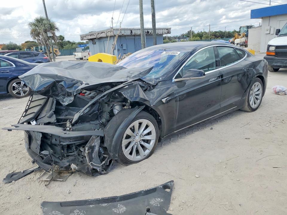 Продажа на аукционе авто 2020 Tesla Model S, vin: 5YJSA1E20LF358954, номер лота: 78833865