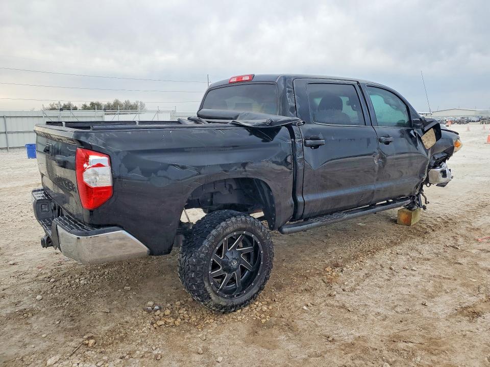 Продажа на аукционе авто 2016 Toyota Tundra Cre, vin: 5TFEM5F10GX105310, номер лота: 77215095