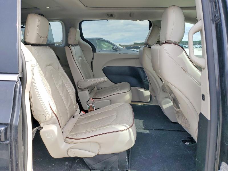 78085195 :رقم المزاد ، 2C4RC1GG8HR504692 vin ، 2017 Chrysler Pacifica مزاد بيع