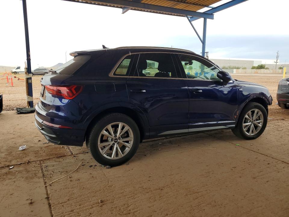 77390495 :رقم المزاد ، WA1DECF33N1131537 vin ، 2022 Audi Q3 مزاد بيع