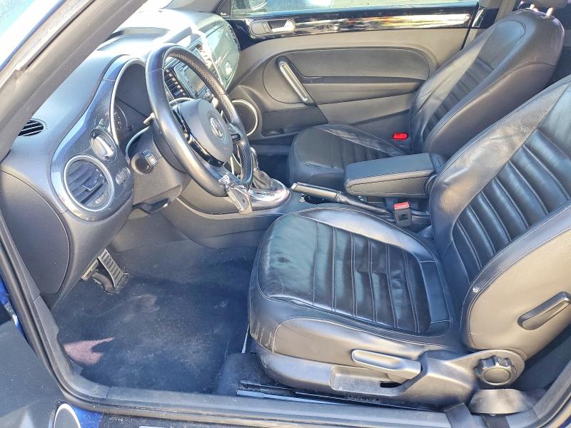 75633365 :رقم المزاد ، 3VWVA7AT8CM606603 vin ، 2012 Volkswagen Beetle مزاد بيع