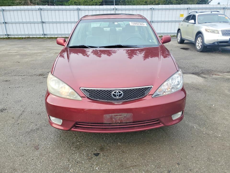 73992365 :رقم المزاد ، 4T1BA32K75U508886 vin ، 2005 Toyota Camry مزاد بيع