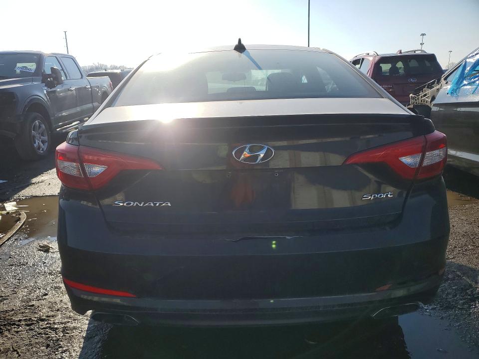 77690945 :رقم المزاد ، 5NPE34AF7HH522033 vin ، 2017 Hyundai Sonata مزاد بيع