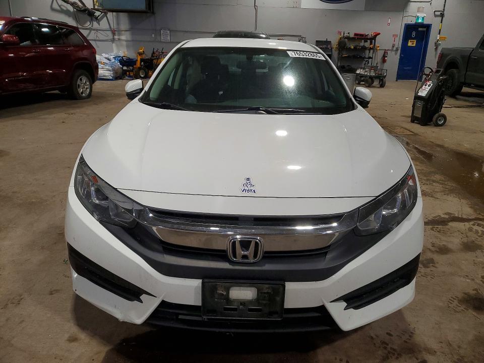 76532865 :رقم المزاد ، 2HGFC2F53JH032651 vin ، 2018 Honda Civic مزاد بيع