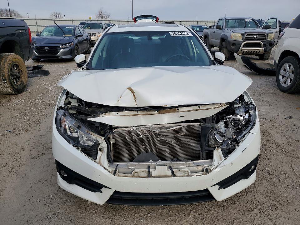 Продажа на аукционе авто 2018 Honda Civic, vin: JHMFC1F74JX000134, номер лота: 76493095
