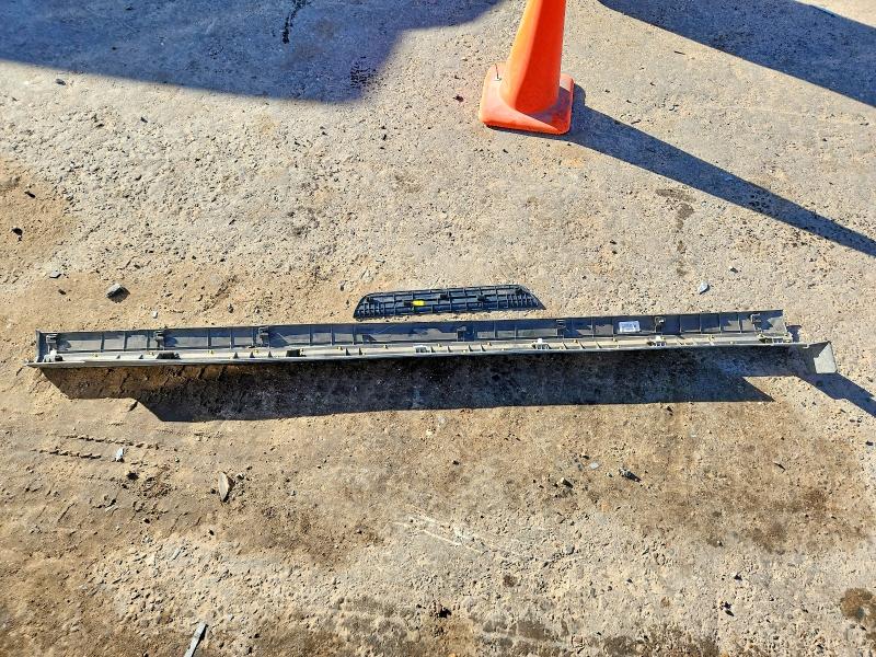 2023 Hyundai Santa Fe მანქანა იყიდება აუქციონზე, vin: 5NMS2DAJ1PH572447, აუქციონის ნომერი: 77947985