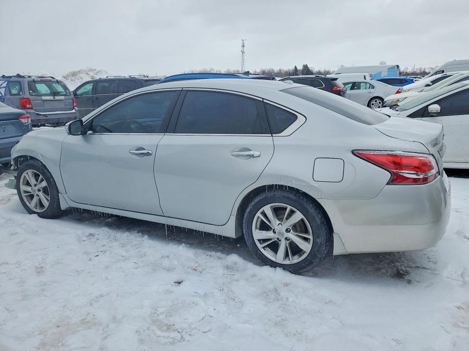 Продажа на аукционе авто 2015 Nissan Altima 2.5, vin: 1N4AL3AP8FN364046, номер лота: 76401435