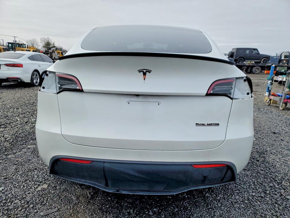 Продажа на аукционе авто 2023 Tesla Model Y, vin: 7SAYGDEE7PF685638, номер лота: 78109215