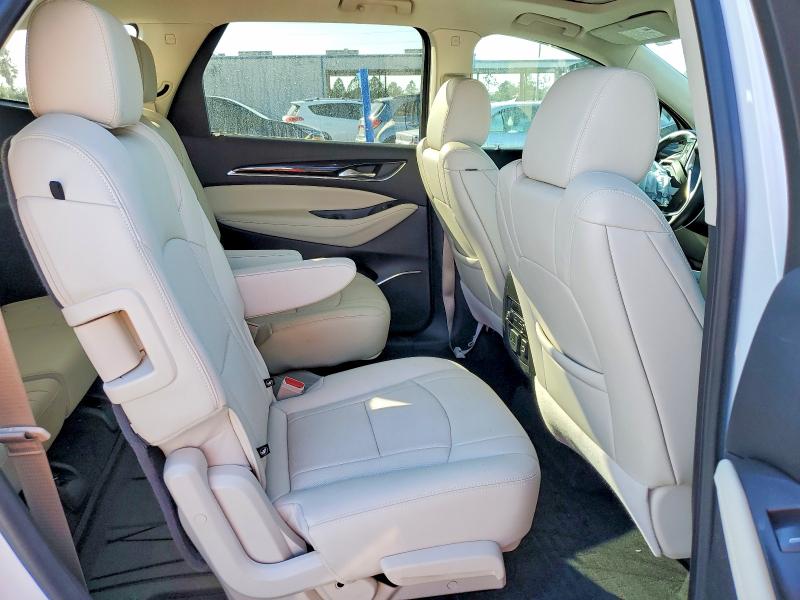 79891495 :رقم المزاد ، 5GAERBKW3NJ144413 vin ، 2022 Buick Enclave مزاد بيع