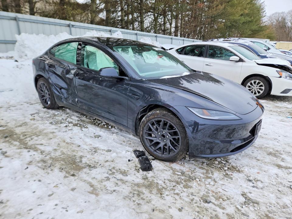 2026 Tesla Model 3 მანქანა იყიდება აუქციონზე, vin: 5YJ3E1EA5TF135308, აუქციონის ნომერი: 75250565