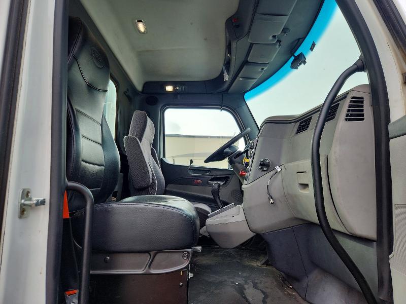 Продаж на аукціоні авто 2016 Peterbilt 579, vin: 1XPBA48X6GD339474, номер лоту: 77504265