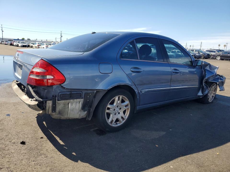 2004 Mercedes-benz E მანქანა იყიდება აუქციონზე, vin: WDBUF65J54A567548, აუქციონის ნომერი: 78475495