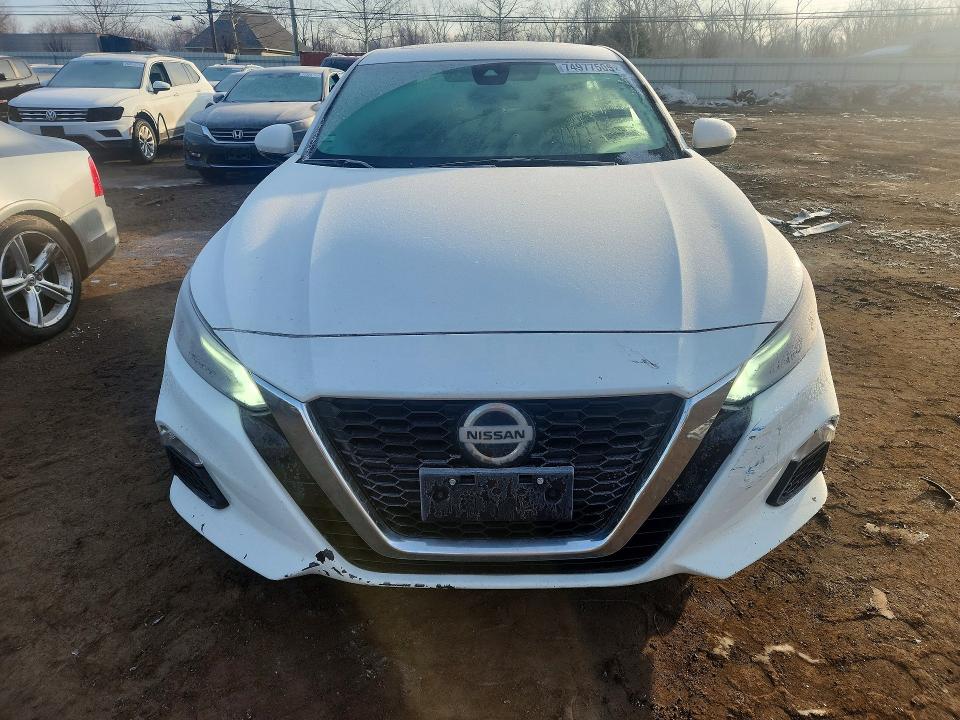2022 Nissan Altima მანქანა იყიდება აუქციონზე, vin: 1N4BL4DV8NN371257, აუქციონის ნომერი: 74977505