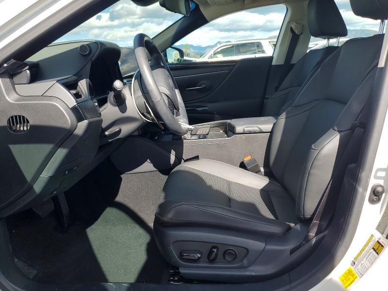 77813635 :رقم المزاد ، 58ACZ1B11SU205812 vin ، 2025 Lexus Es مزاد بيع