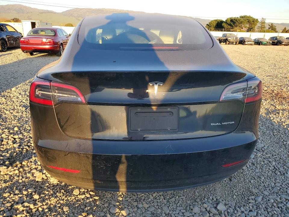 2021 Tesla Model 3 მანქანა იყიდება აუქციონზე, vin: 5YJ3E1EB0MF047924, აუქციონის ნომერი: 76268725