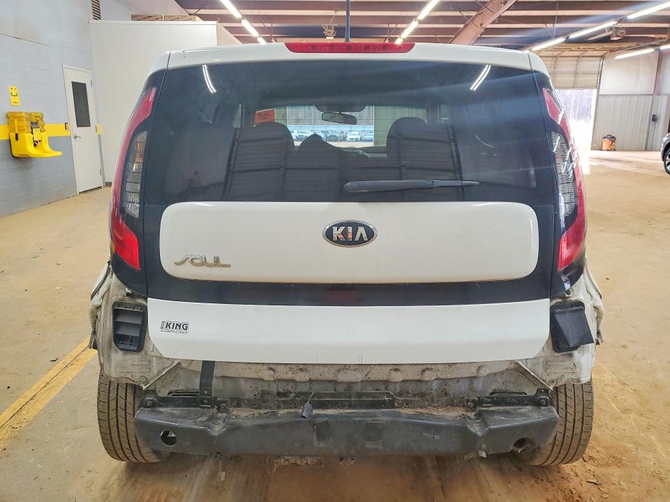 Продаж на аукціоні авто 2015 Kia Soul, vin: KNDJN2A26F7776229, номер лоту: 78970535