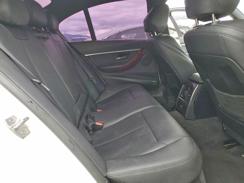78034915 :رقم المزاد ، WBA8E9C57GK647958 vin ، 2016 Bmw 328 مزاد بيع