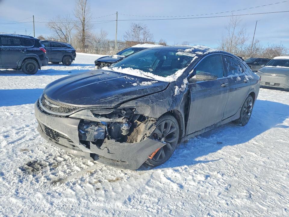 77016825 :رقم المزاد ، 1C3CCCCB9FN726698 vin ، 2015 Chrysler 200 مزاد بيع