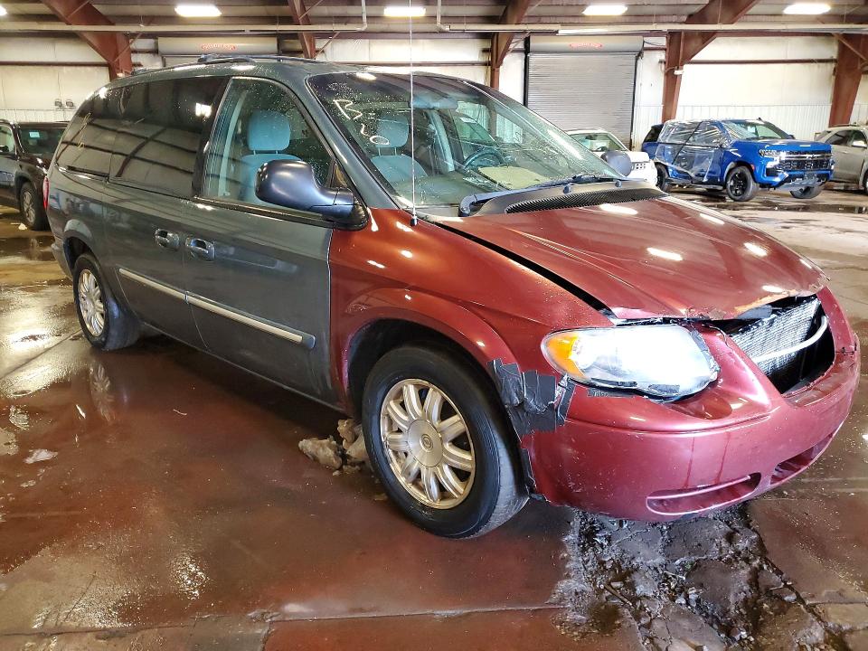 Продажа на аукционе авто 2006 Chrysler Town & Country, vin: 2A4GP54LX6R824222, номер лота: 77101395