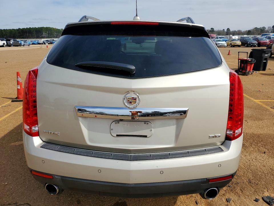 Продаж на аукціоні авто 2015 Cadillac Srx, vin: 3GYFNBE37FS610306, номер лоту: 77985905