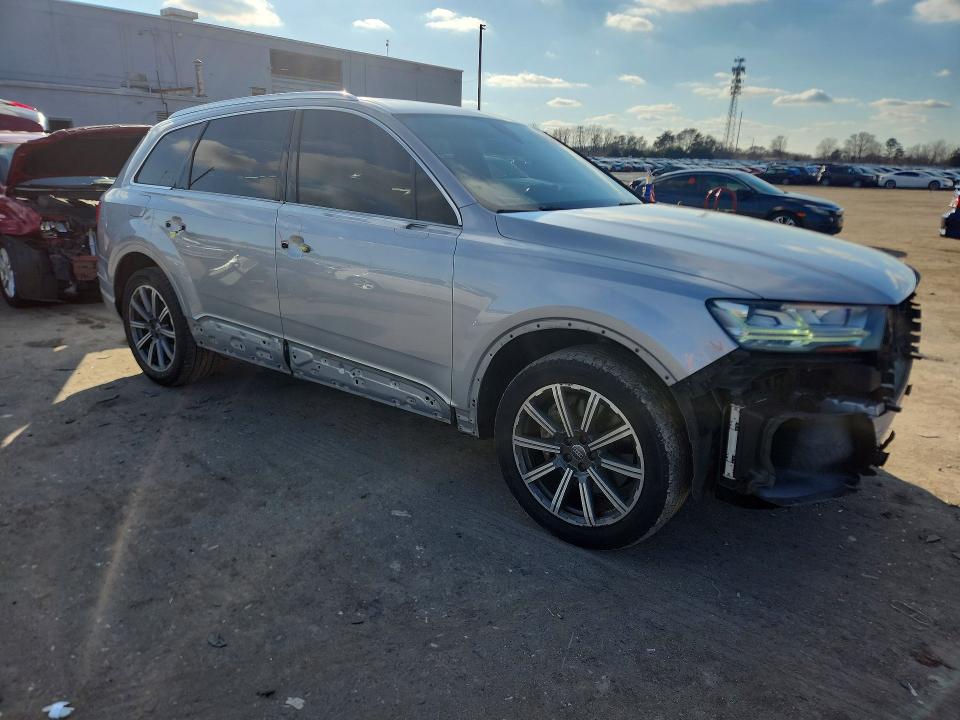 77105345 :رقم المزاد ، WA1LAAF77HD021902 vin ، 2017 Audi Q7 مزاد بيع