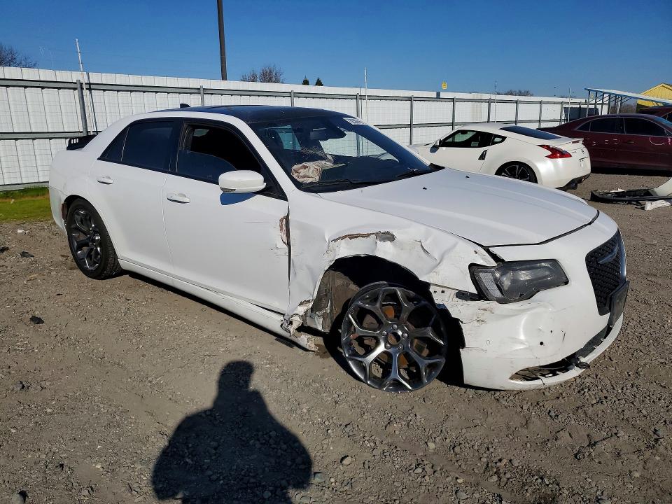 Продажа на аукционе авто 2018 Chrysler 300, vin: 2C3CCABG9JH141204, номер лота: 76050945
