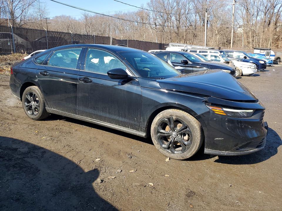 Продажа на аукционе авто 2025 Honda Accord, vin: 1HGCY1F48SA053307, номер лота: 77241445