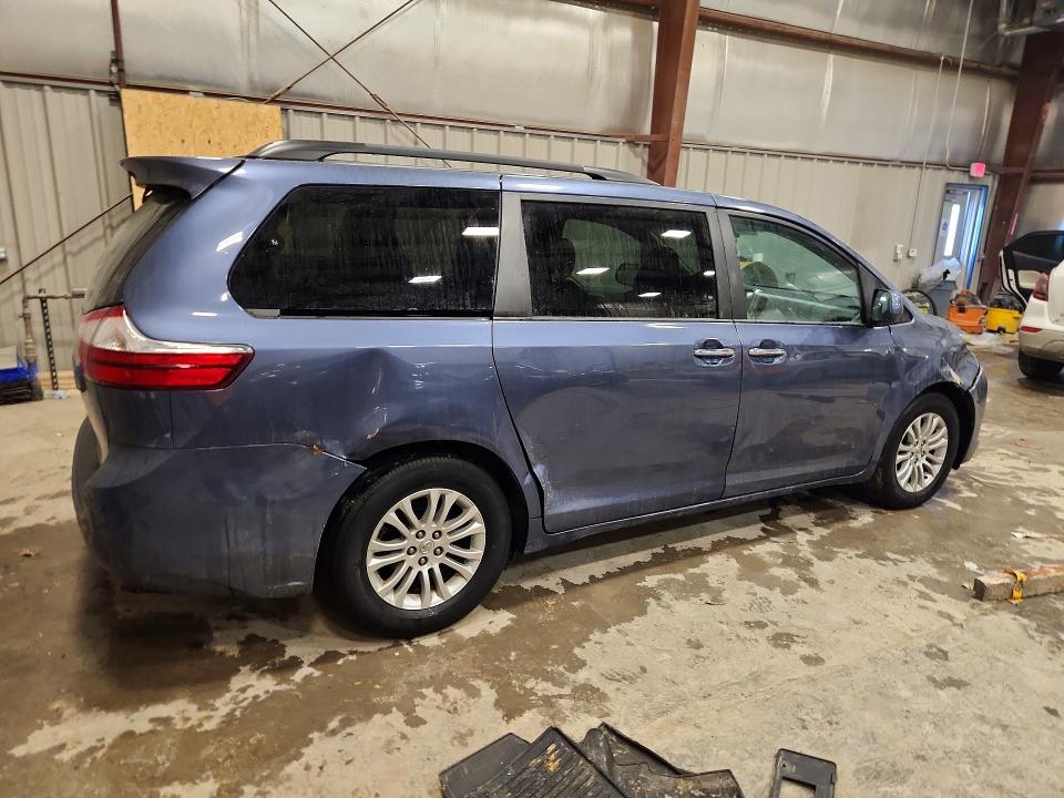 Продаж на аукціоні авто 2015 Toyota Sienna, vin: 5TDYK3DC4FS575565, номер лоту: 74078725