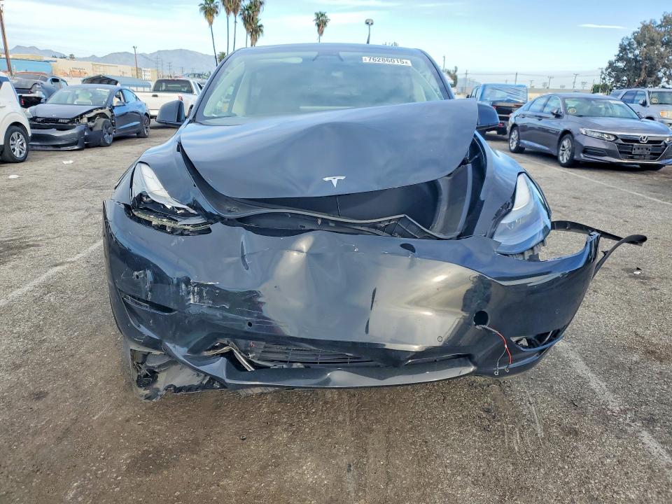 2022 Tesla Model Y მანქანა იყიდება აუქციონზე, vin: 7SAYGDEF1NF394834, აუქციონის ნომერი: 76286015
