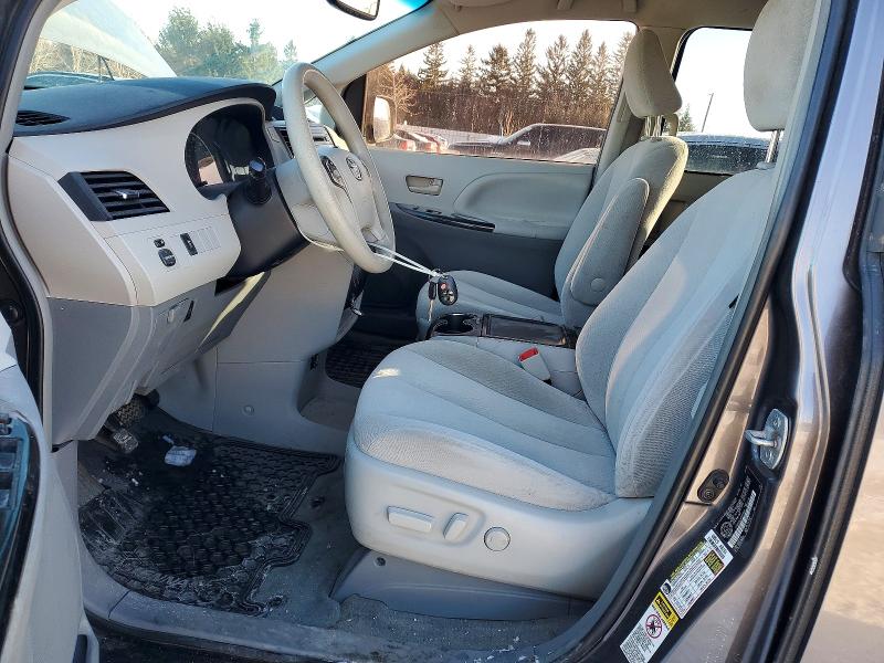 Продажа на аукционе авто 2014 Toyota Sienna, vin: 5TDKK3DC4ES453907, номер лота: 74454535
