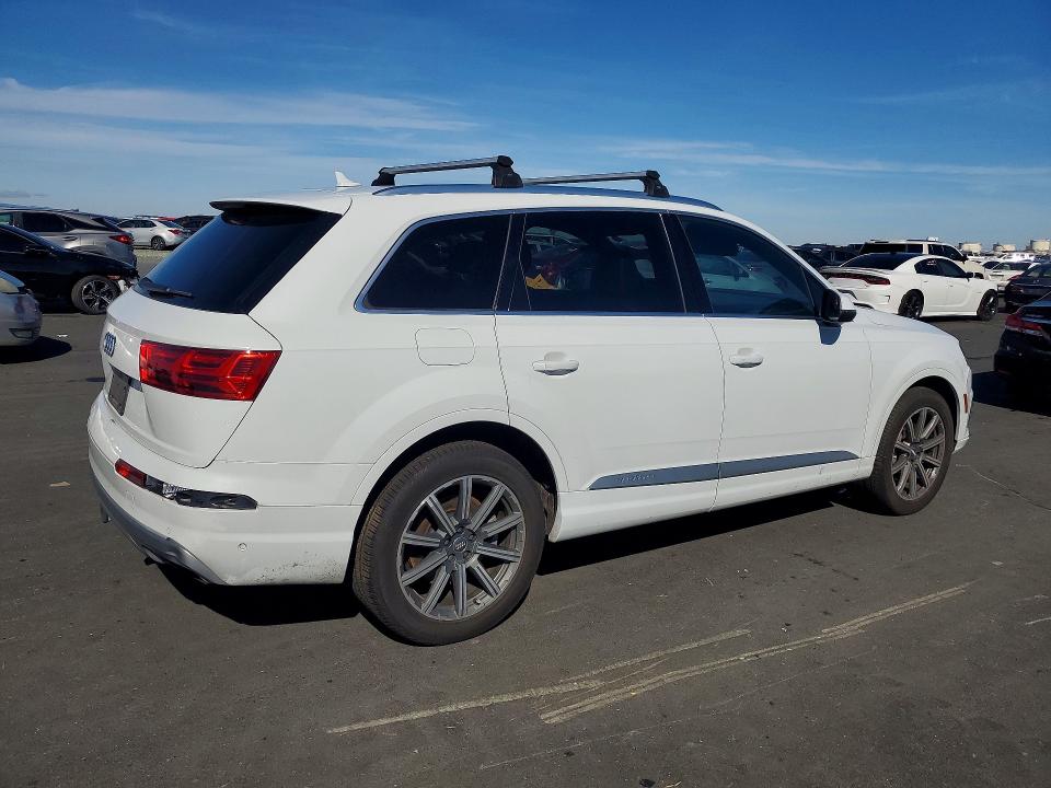 Продаж на аукціоні авто 2019 Audi Q7, vin: WA1LAAF76KD020134, номер лоту: 79246365