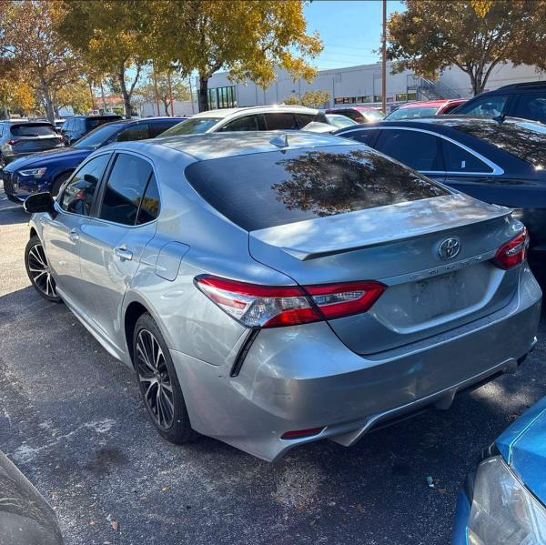Aukcja sprzedaży 2020 Toyota Camry, vin: 4T1G11AK2LU303999, numer aukcji: 79281575