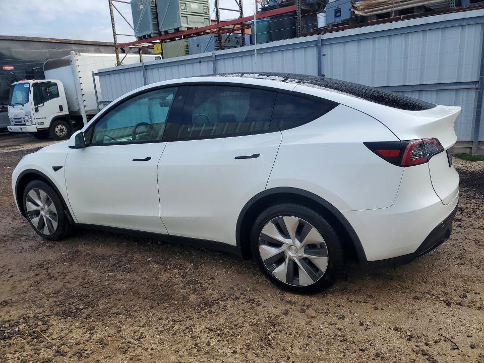 2023 Tesla Model Y მანქანა იყიდება აუქციონზე, vin: 7SAYGDEE1PF638332, აუქციონის ნომერი: 76470285