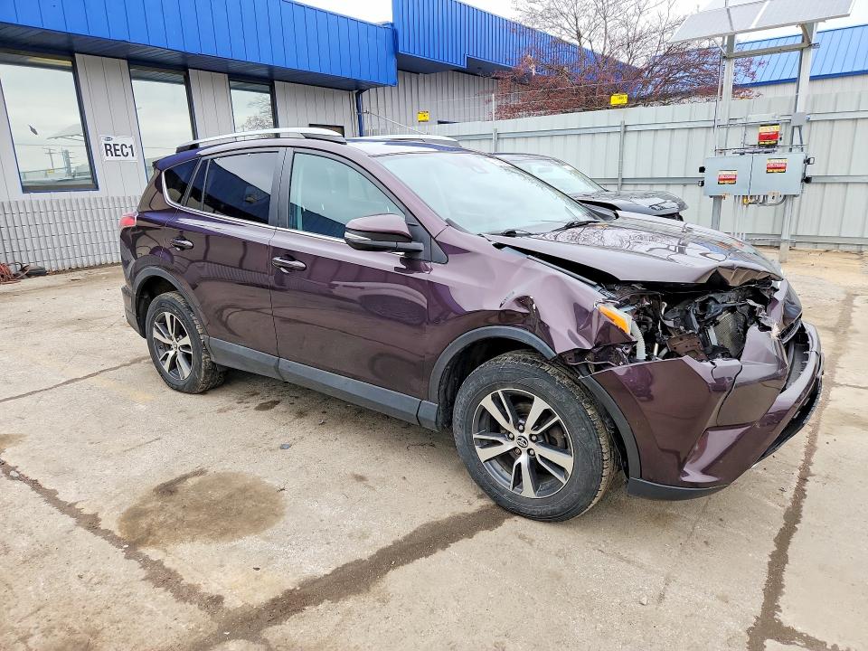 Продаж на аукціоні авто 2017 Toyota Rav4, vin: 2T3RFREV8HW657229, номер лоту: 78508955