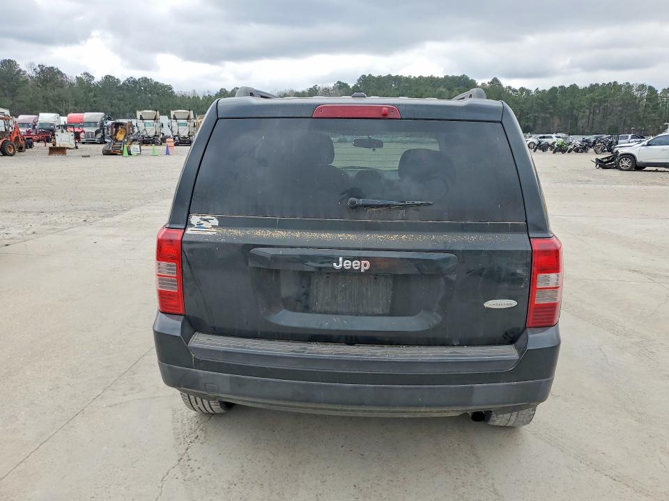 77076315 :رقم المزاد ، 1C4NJPFB9DD166150 vin ، 2013 Jeep Patriot مزاد بيع