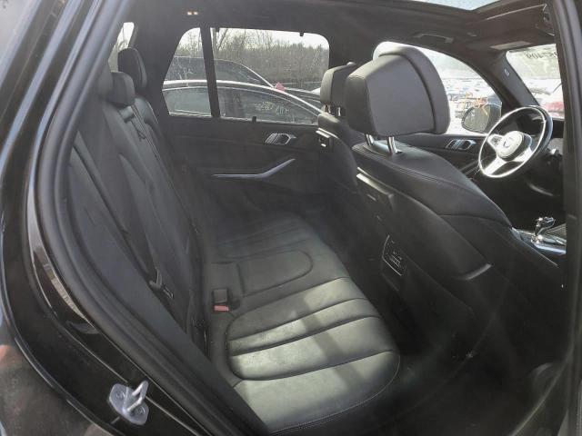 47728324 :رقم المزاد ، 5UXJU4C05M9F51619 vin ، 2021 Bmw X5 M50i مزاد بيع